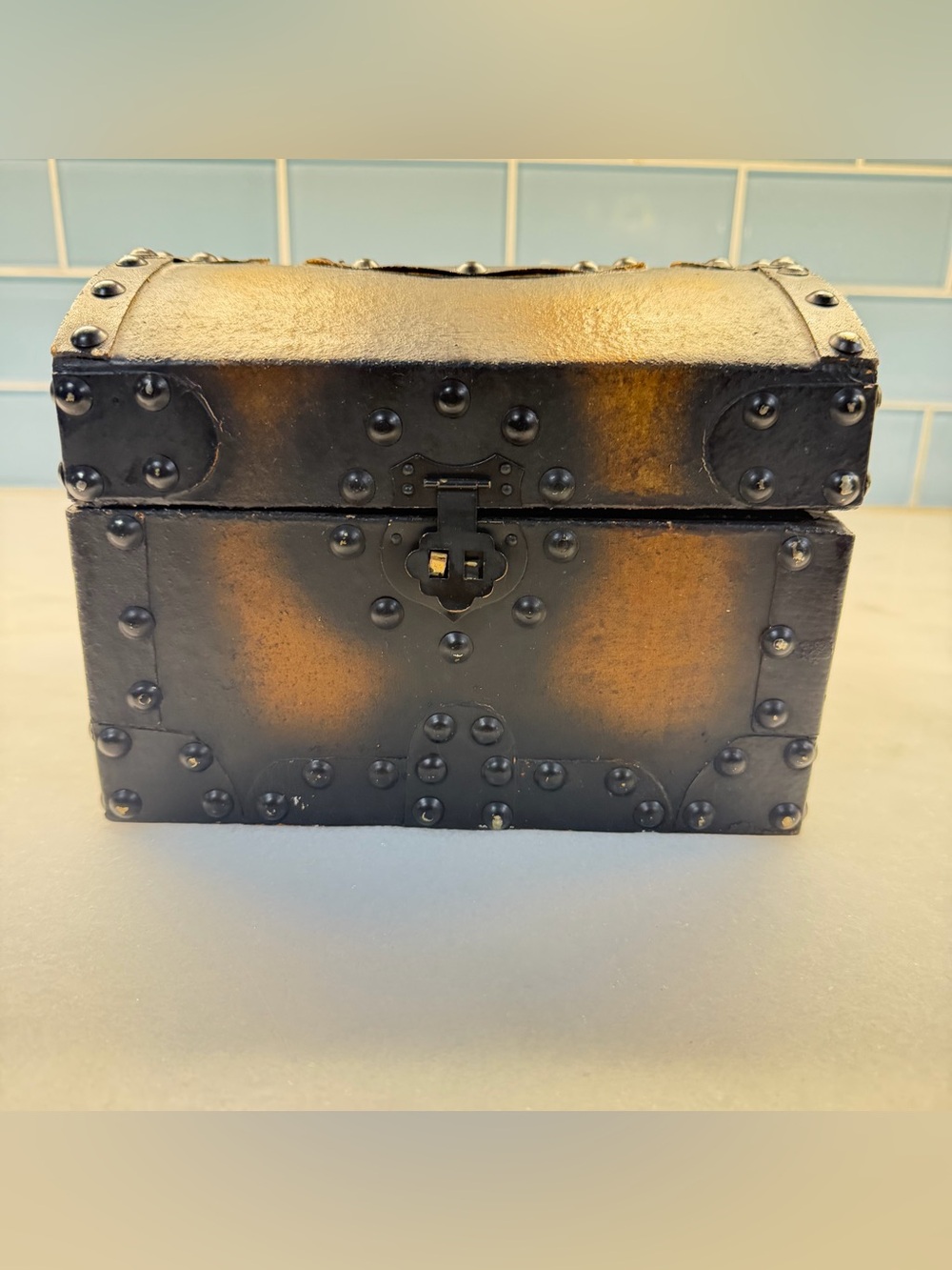 Men's Black & Brown Riveted Card and Key Holder Trunk